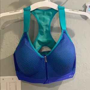VSX sports bra active